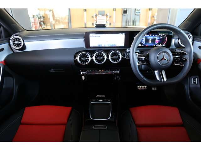 Mercedes Benz A Class Sedan — фото 9