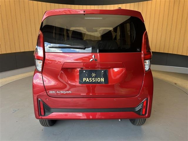 Mitsubishi EK Wagon — фото 7