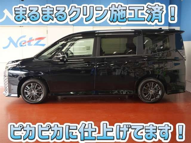 Toyota Voxy — фото 3
