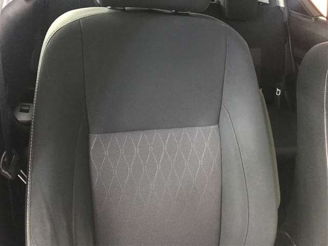 Toyota Aqua — фото 10