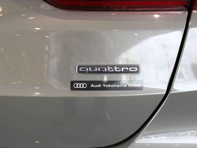 Audi Q3 — фото 10