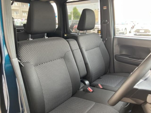 Toyota Pixis Mega — фото 4