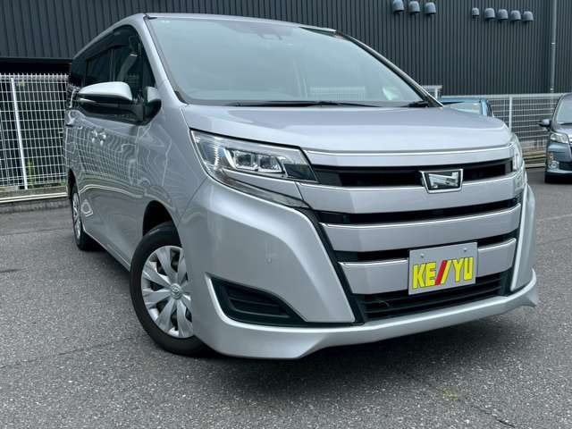 Toyota Noah — фото 7