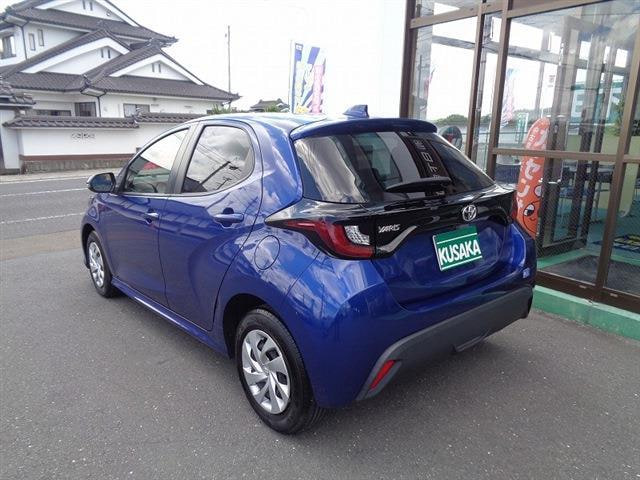 Toyota Yaris — фото 5