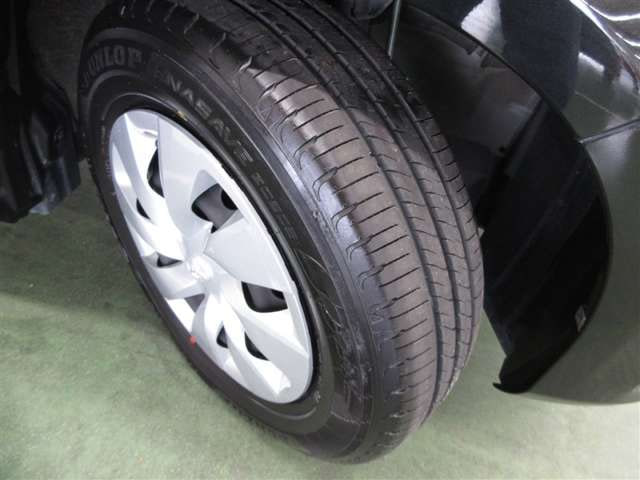 Toyota Vitz — фото 10