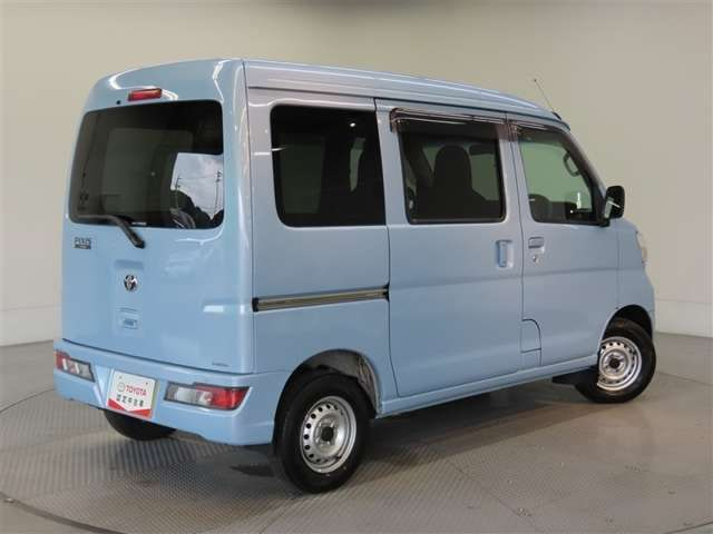 Toyota Pixis VAN — фото 5