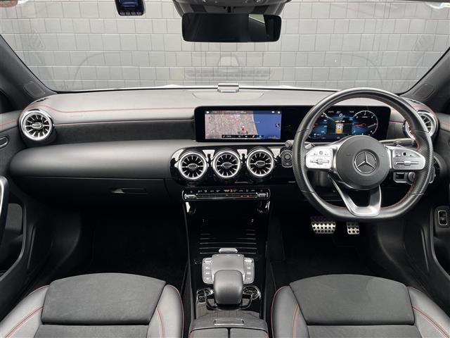 Mercedes Benz CLA Class — фото 6