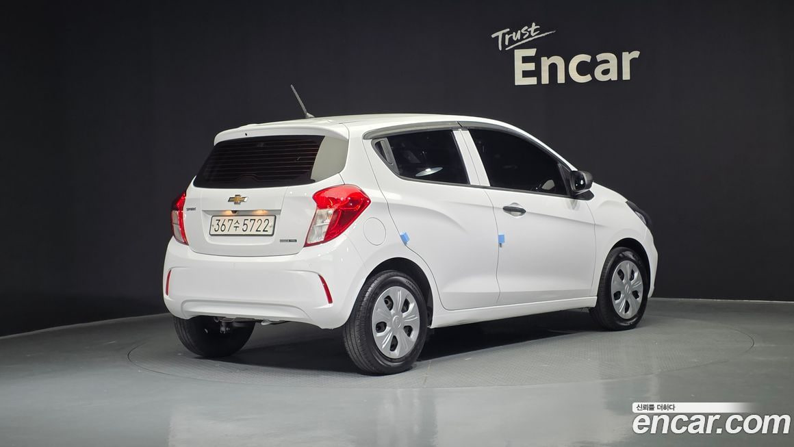 Chevrolet Spark — фото 1