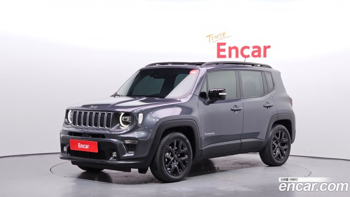 Jeep Renegade — фото 1