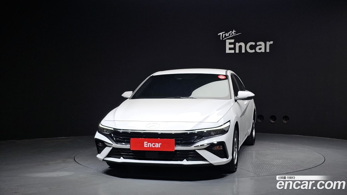 Hyundai AVANTE — фото 2
