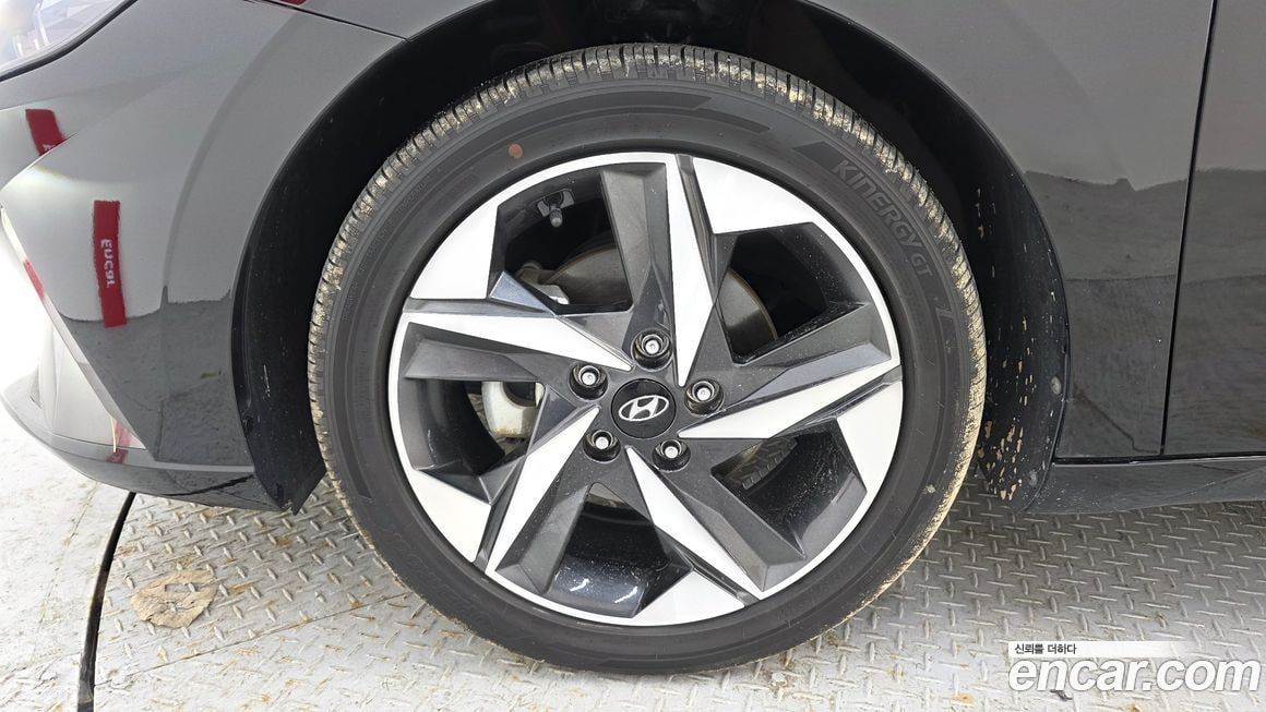 Hyundai AVANTE — фото 6