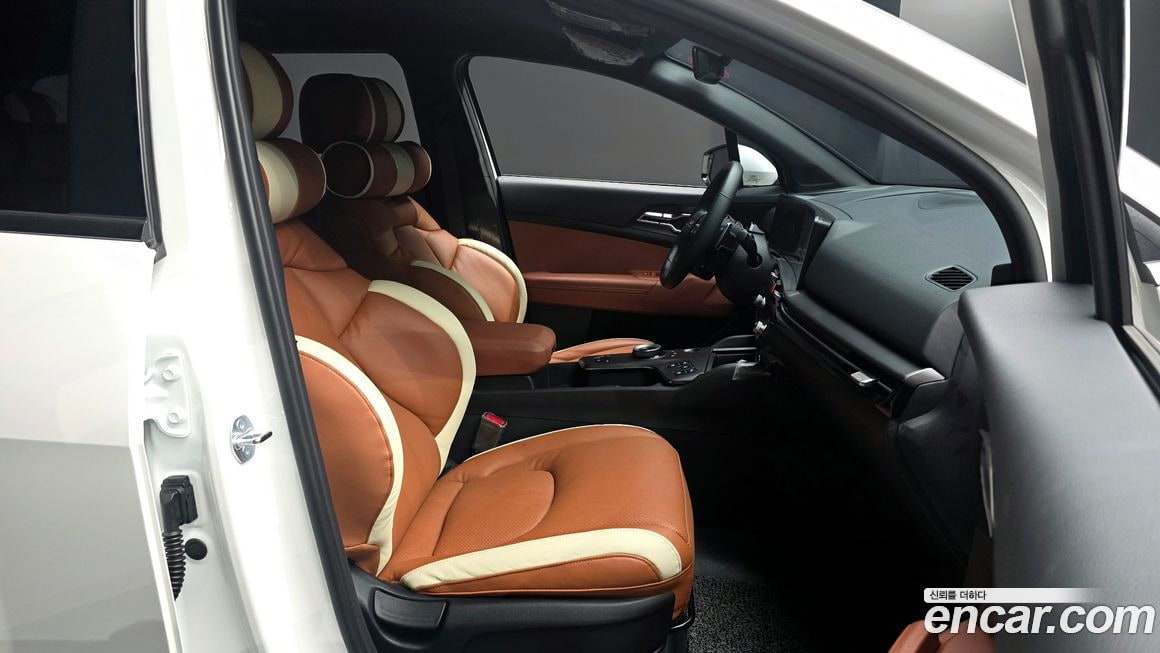 Kia Sportage — фото 10