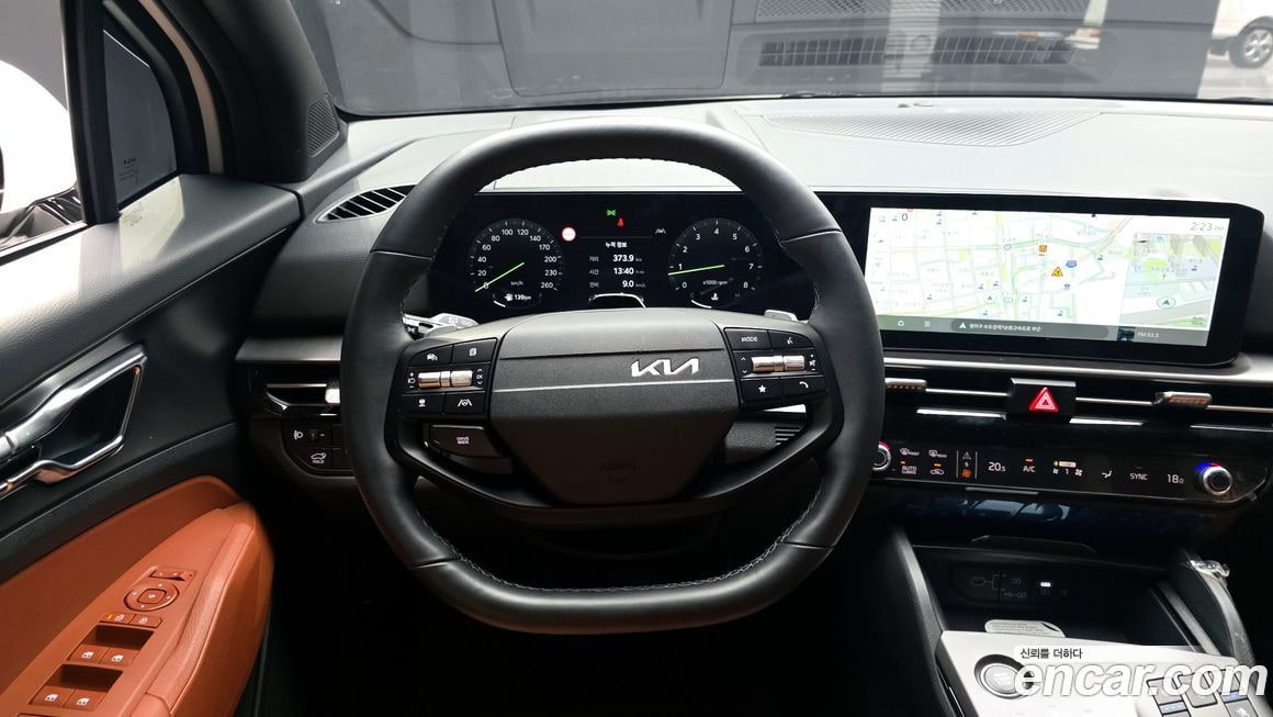 Kia Sportage — фото 13