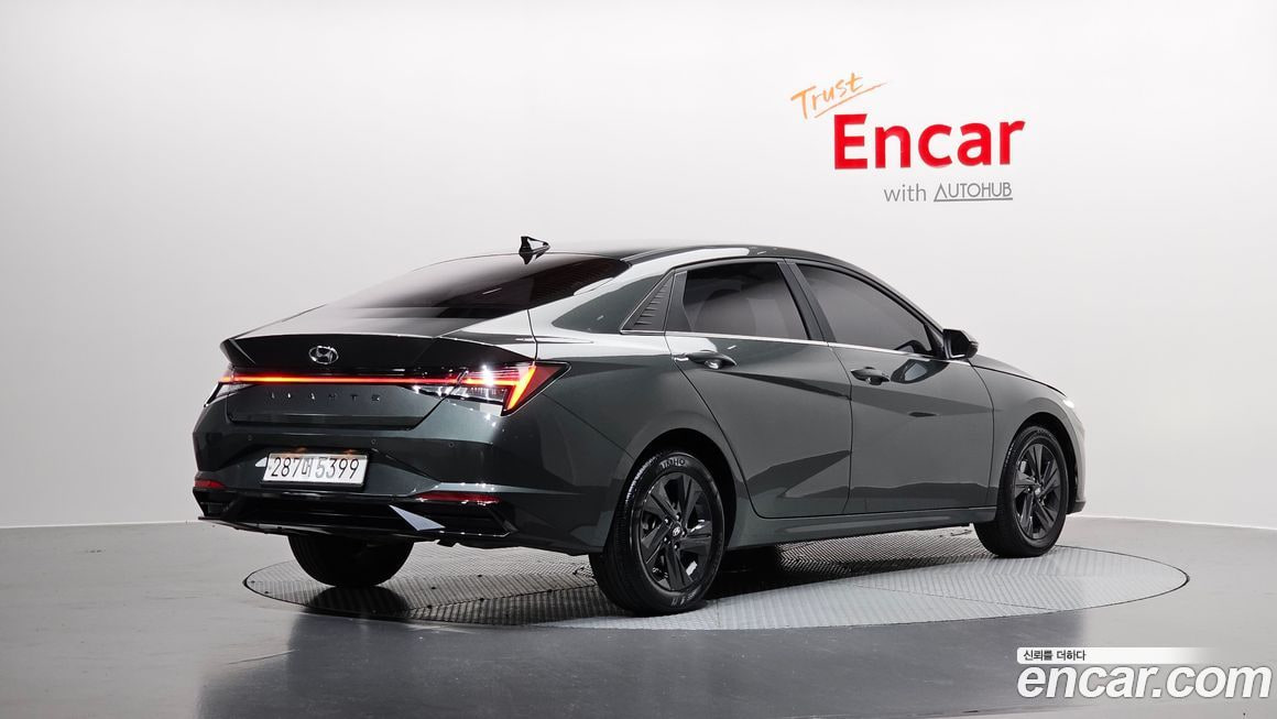 Hyundai AVANTE — фото 2
