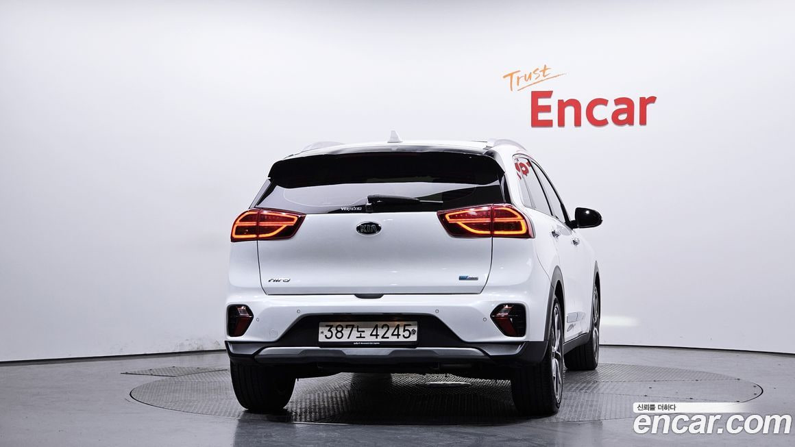 Kia Niro — фото 2
