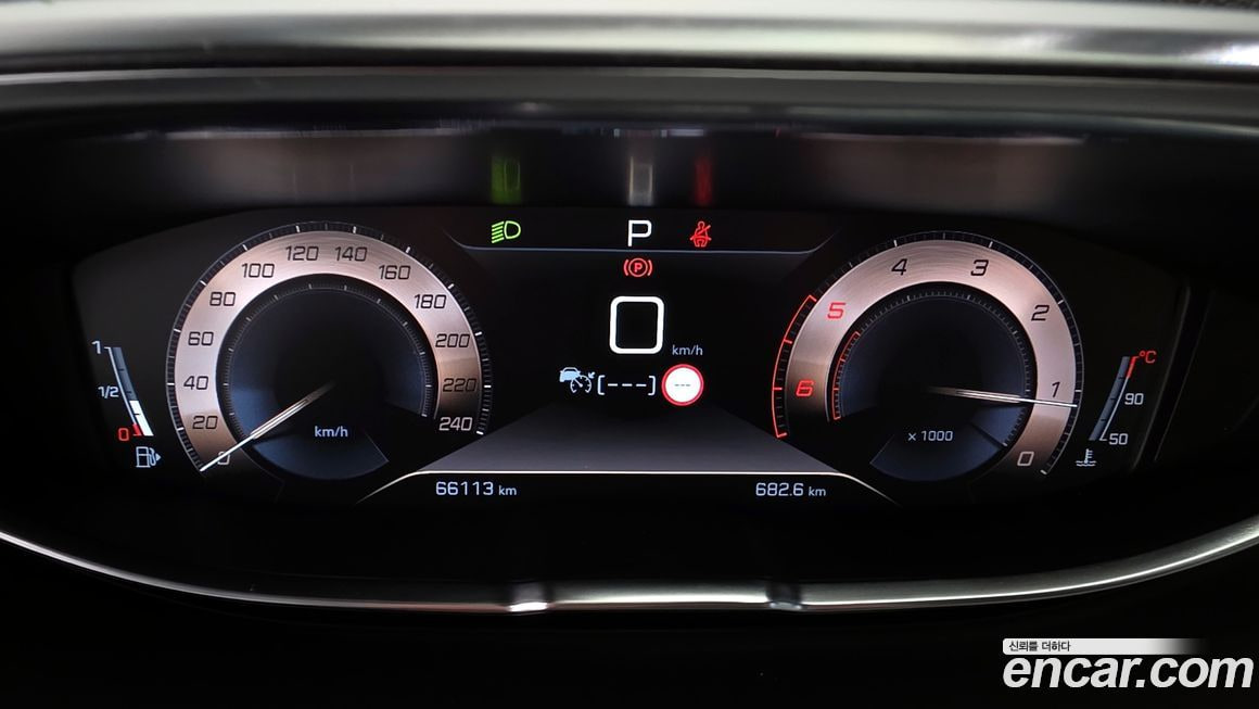 Peugeot 5008 — фото 15