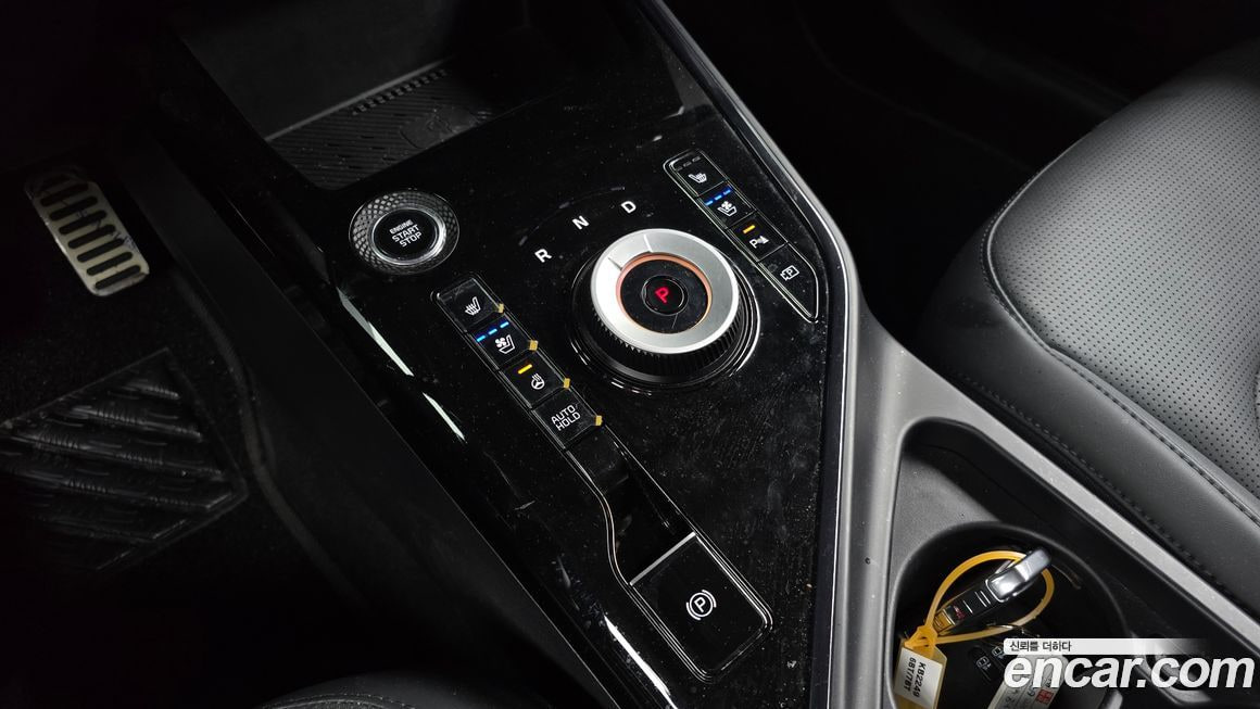 Kia Niro — фото 14