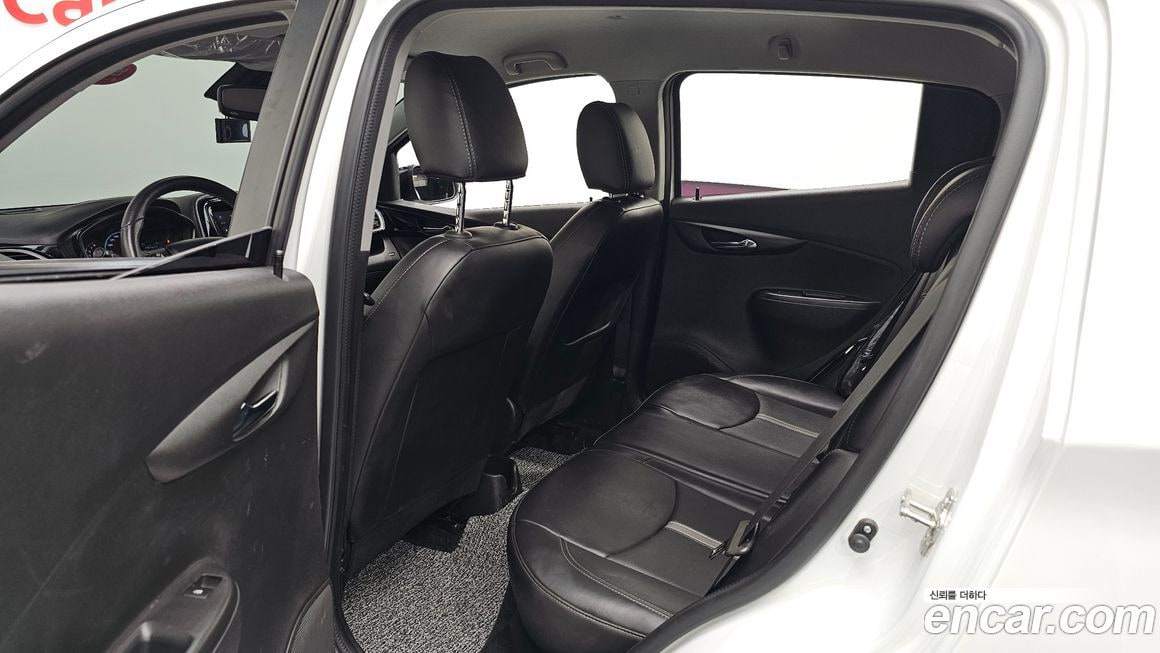Chevrolet Spark — фото 9