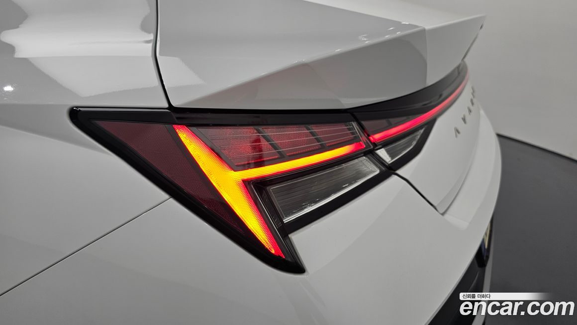 Hyundai AVANTE — фото 8