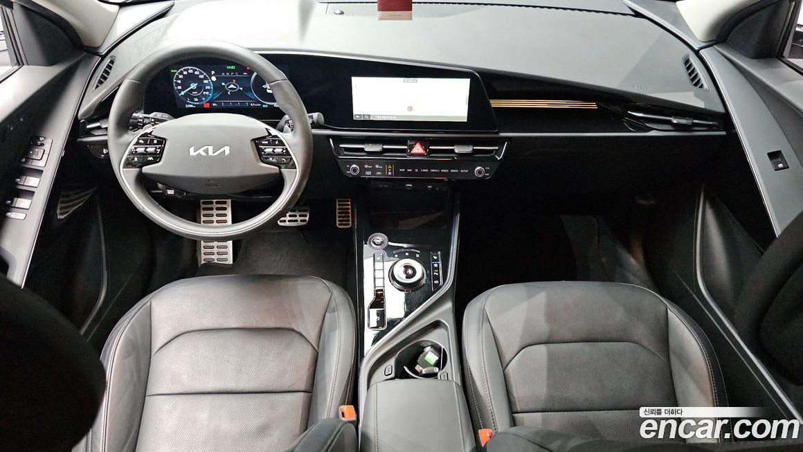 Kia Niro — фото 10