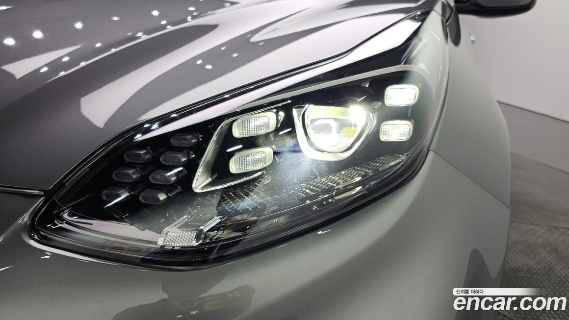 Kia Sportage — фото 8