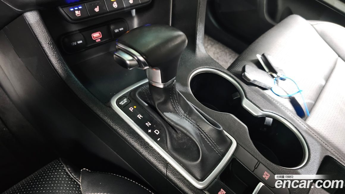 Kia Sportage — фото 14