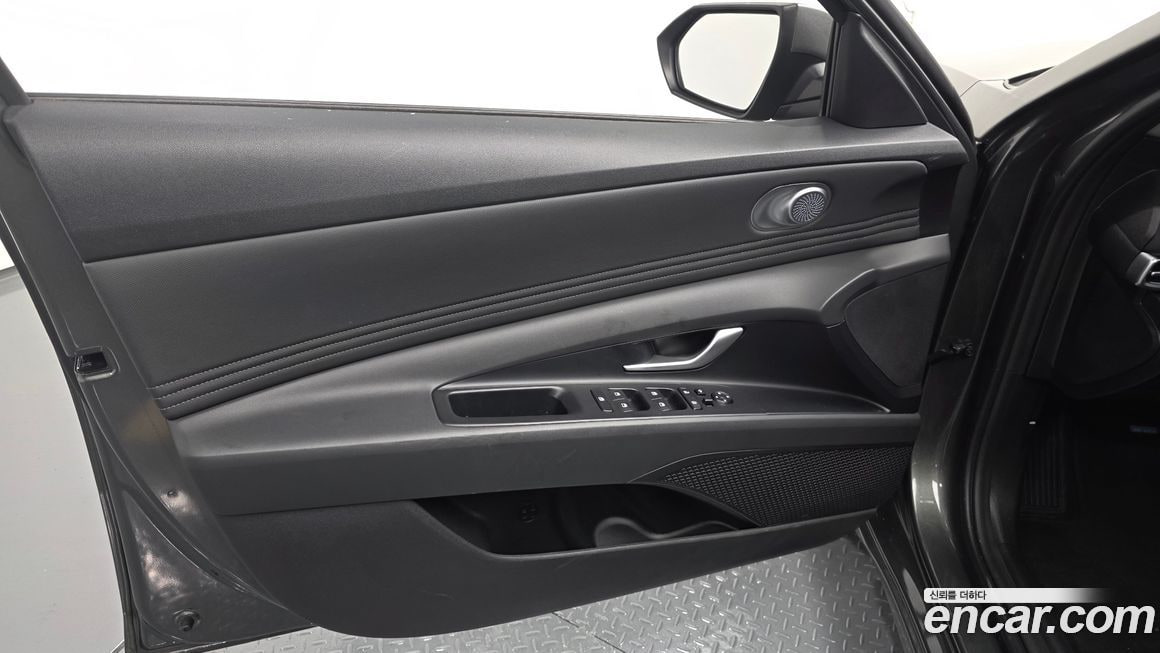 Hyundai AVANTE — фото 9