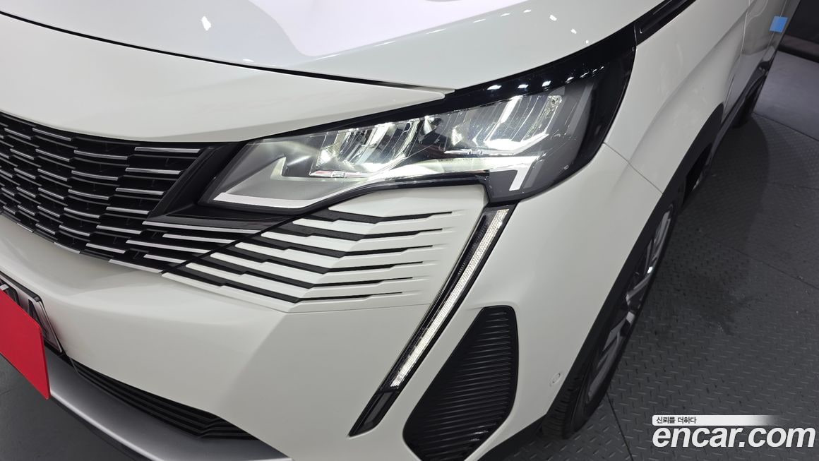Peugeot 5008 — фото 12