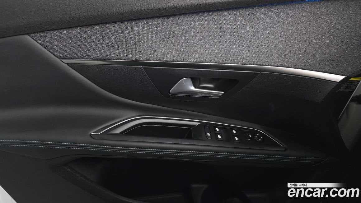 Peugeot 5008 — фото 14