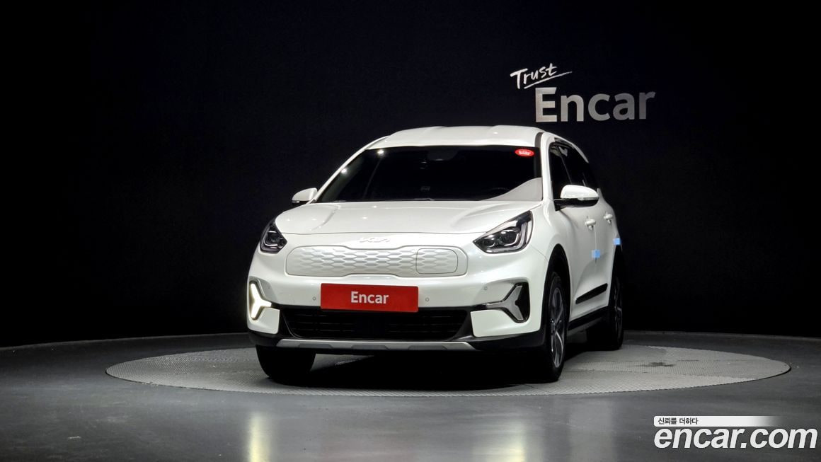 Kia Niro — фото 6