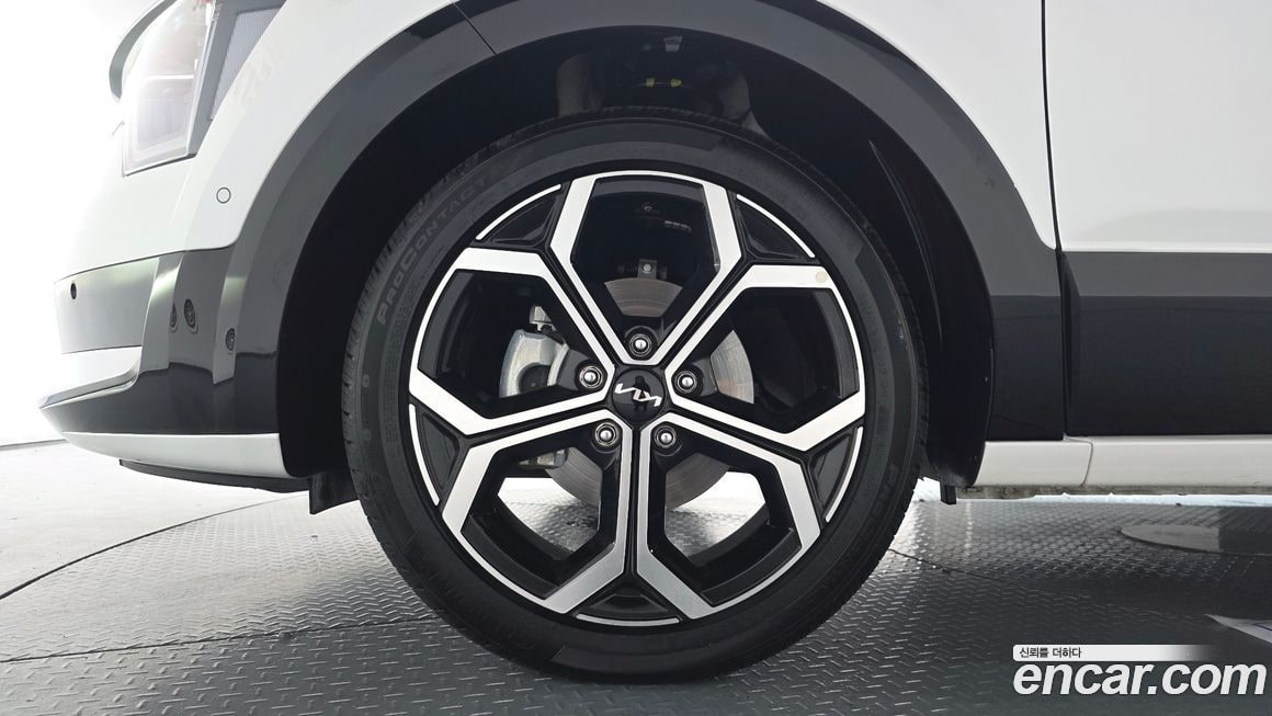 Kia Niro — фото 4