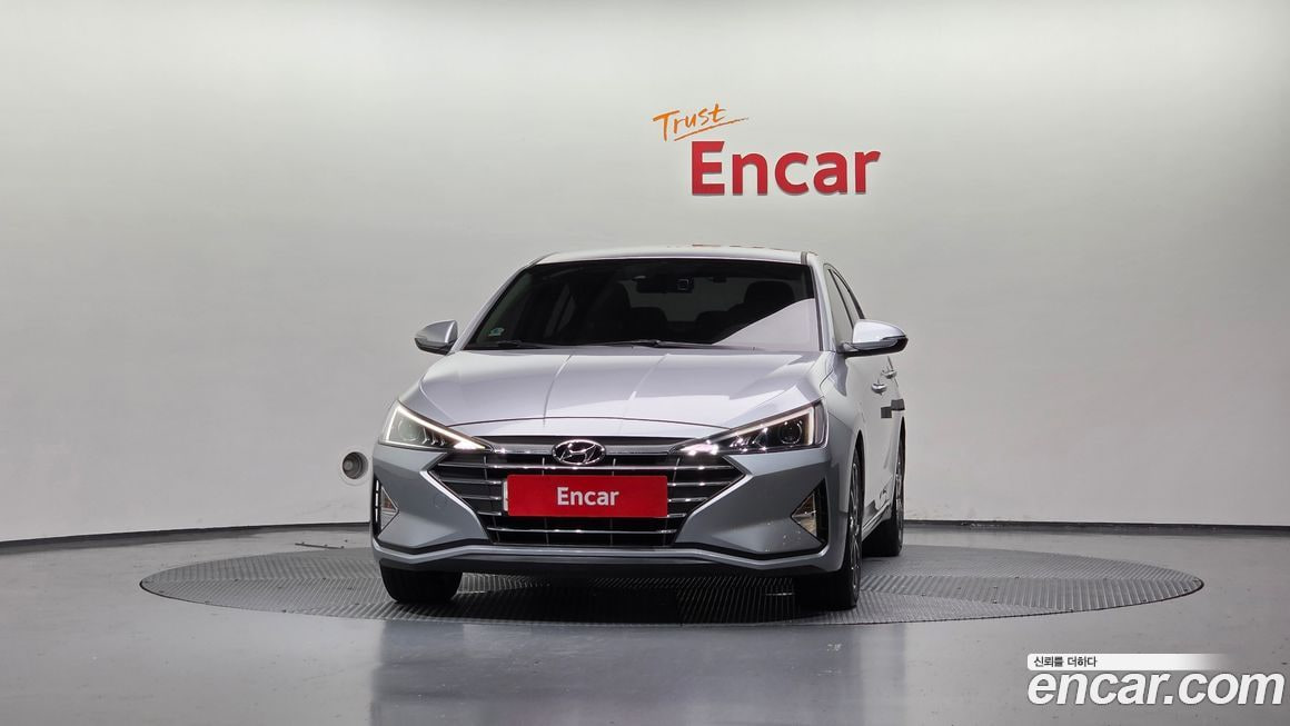 Hyundai AVANTE — фото 2