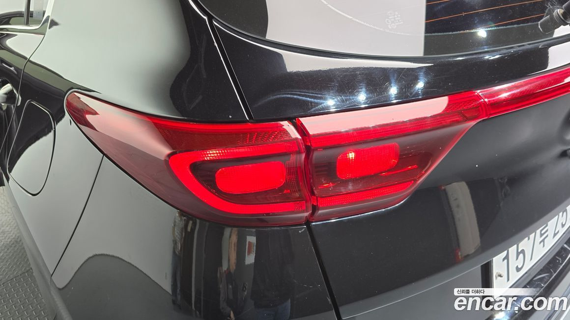Kia Sportage — фото 10