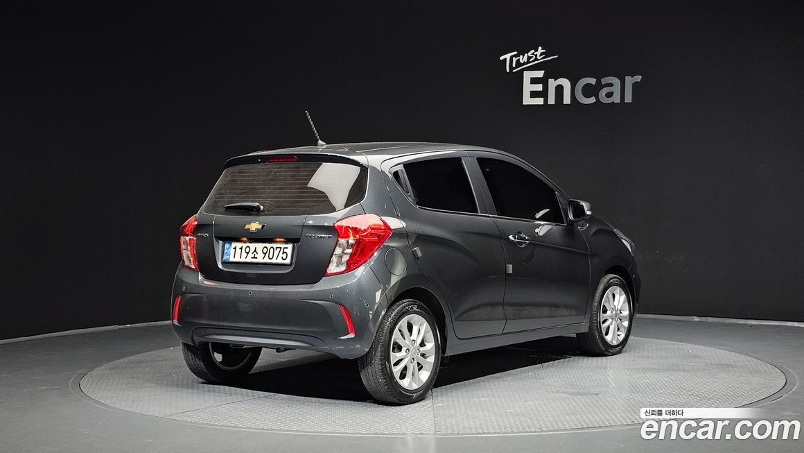 Chevrolet Spark — фото 1