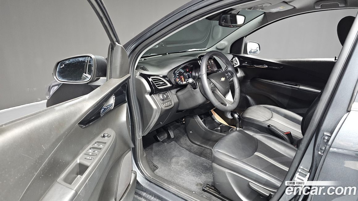Chevrolet Spark — фото 9