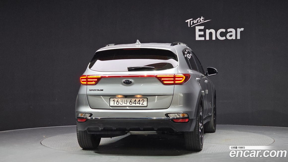 Kia Sportage — фото 2
