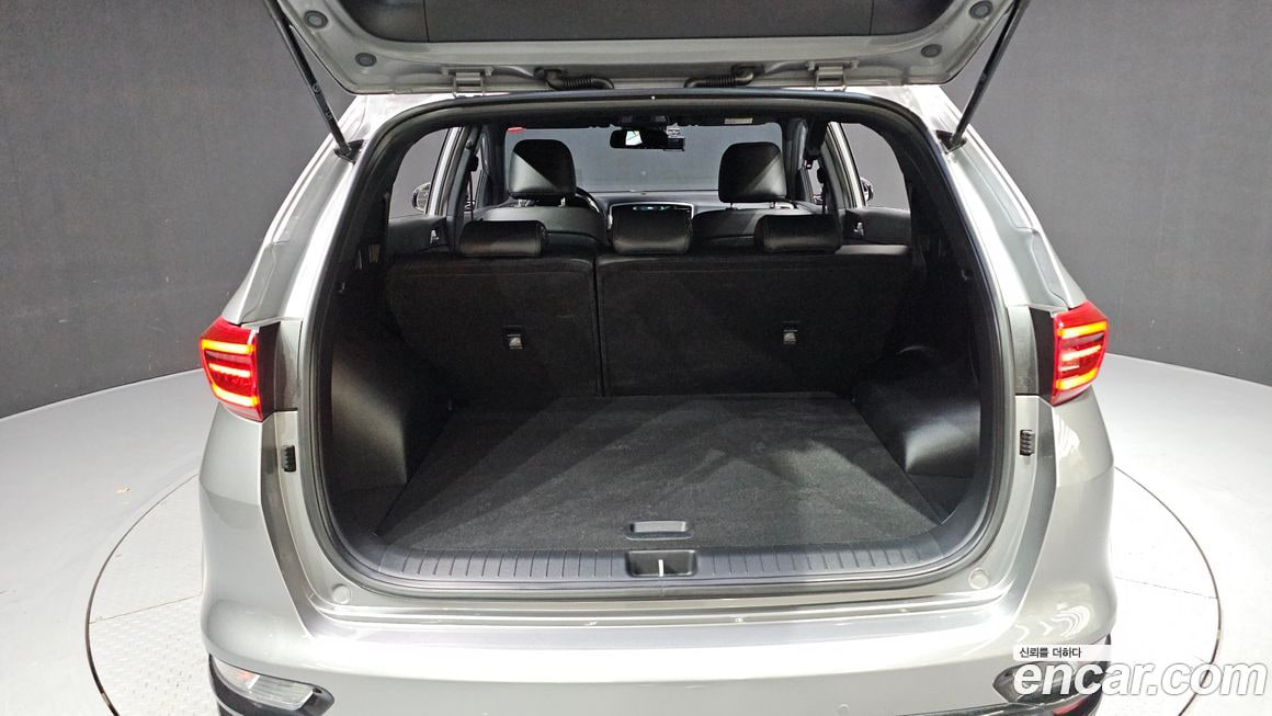 Kia Sportage — фото 6