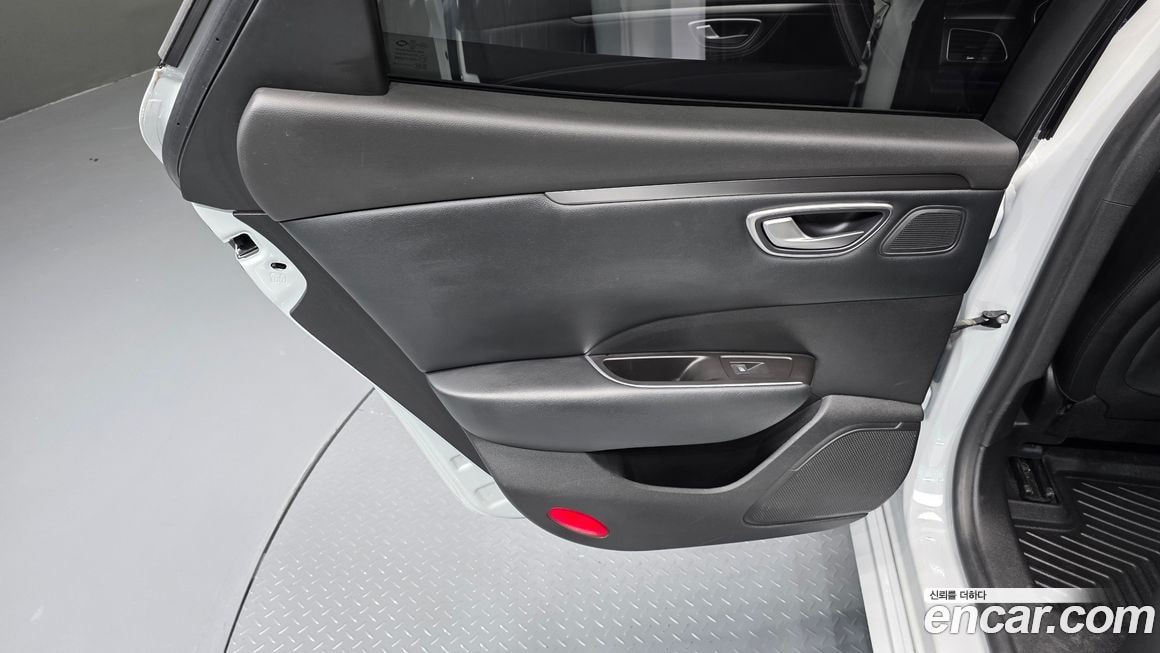 Renault Samsung SM6 — фото 13