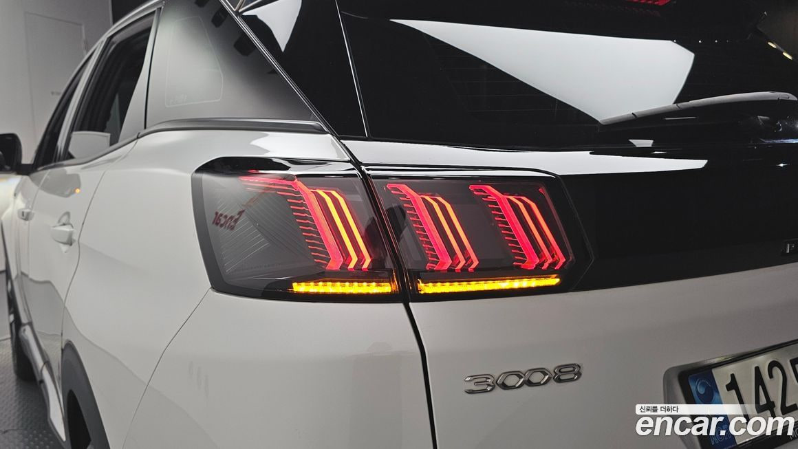 Peugeot 3008 — фото 10
