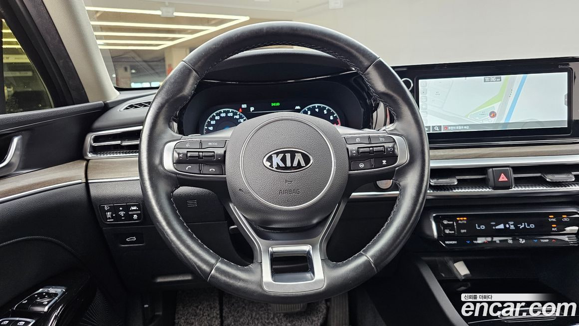 Kia K5 — фото 10