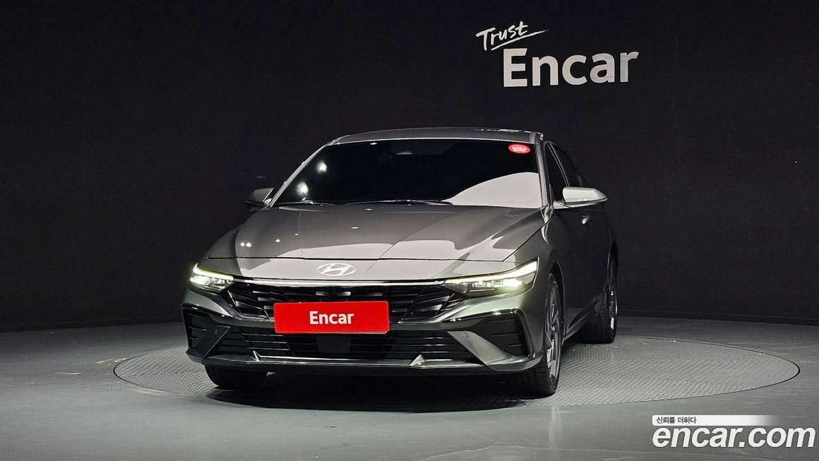 Hyundai AVANTE — фото 2