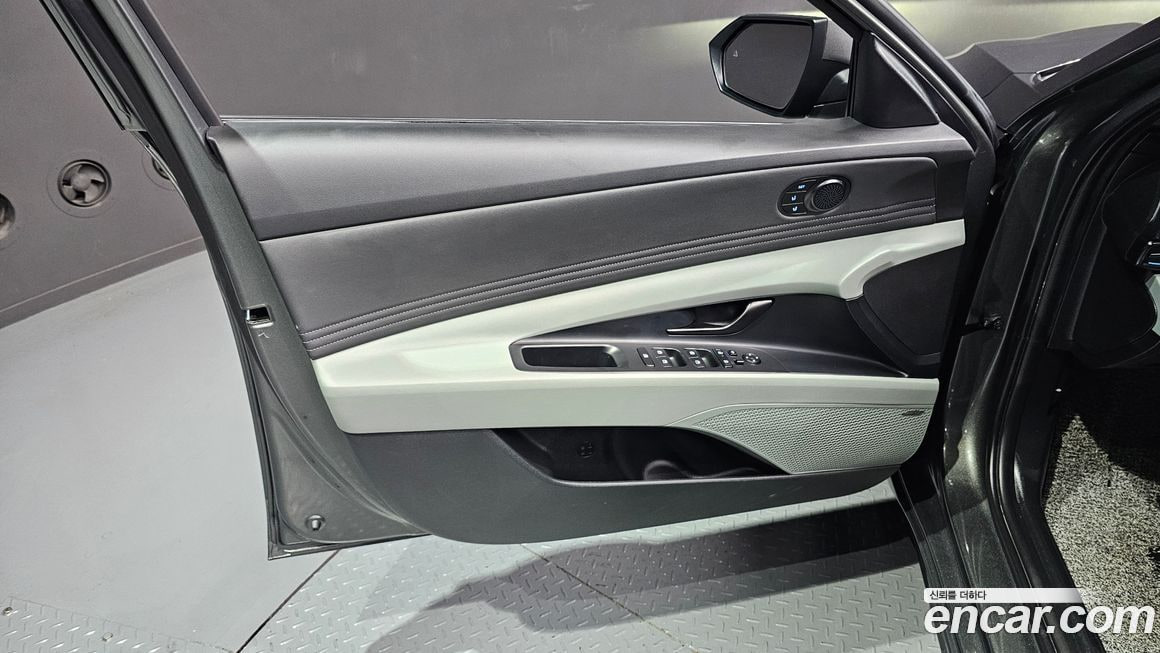 Hyundai AVANTE — фото 9