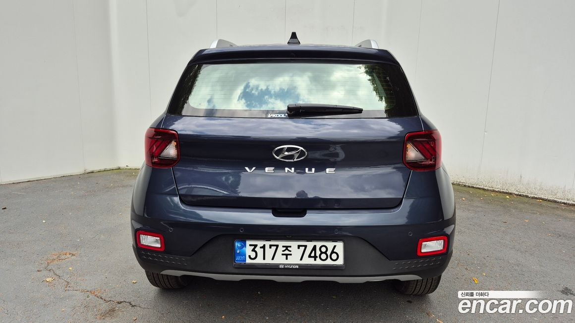 Hyundai Venue — фото 2