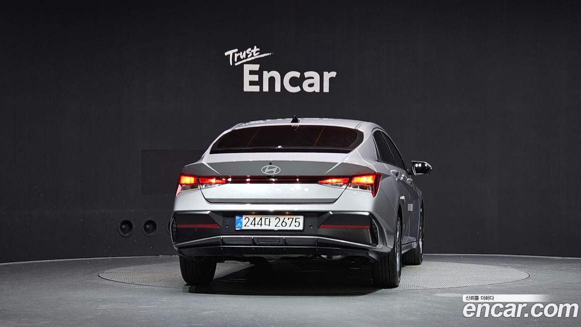 Hyundai AVANTE — фото 6
