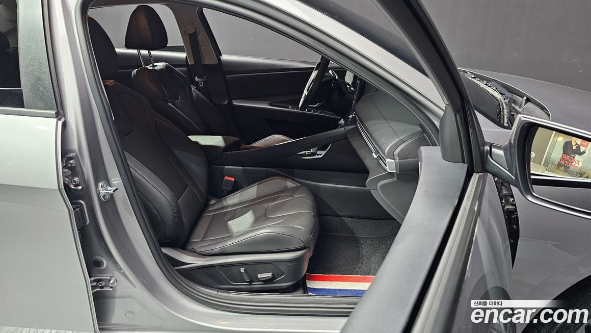 Hyundai AVANTE — фото 7