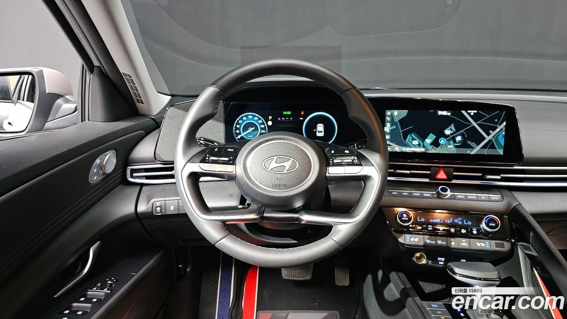 Hyundai AVANTE — фото 8