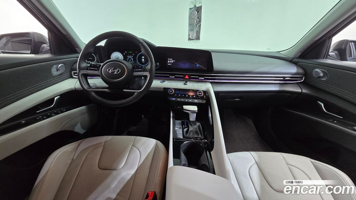 Hyundai AVANTE — фото 5