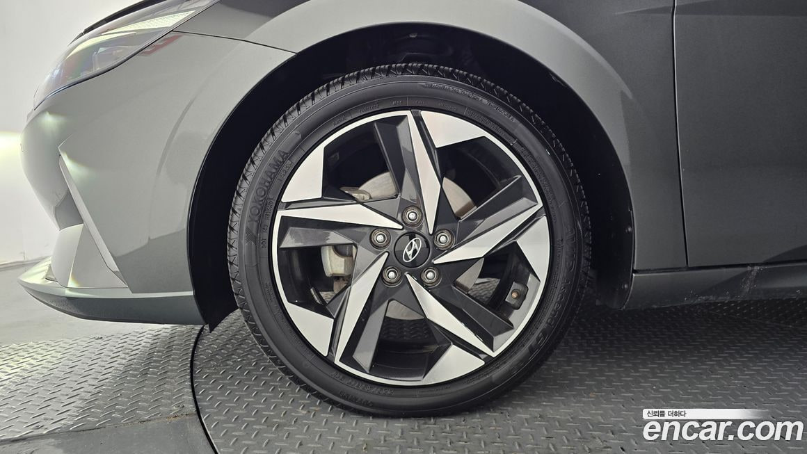 Hyundai AVANTE — фото 7